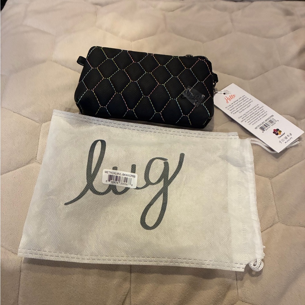 NWT lug Metro XL matte luxe vegan leather. Black with ice pop stitching